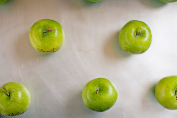 apple place cards