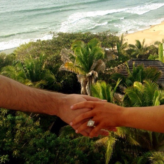 christina aguilera engagement ring