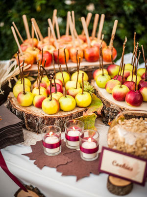 caramel apples