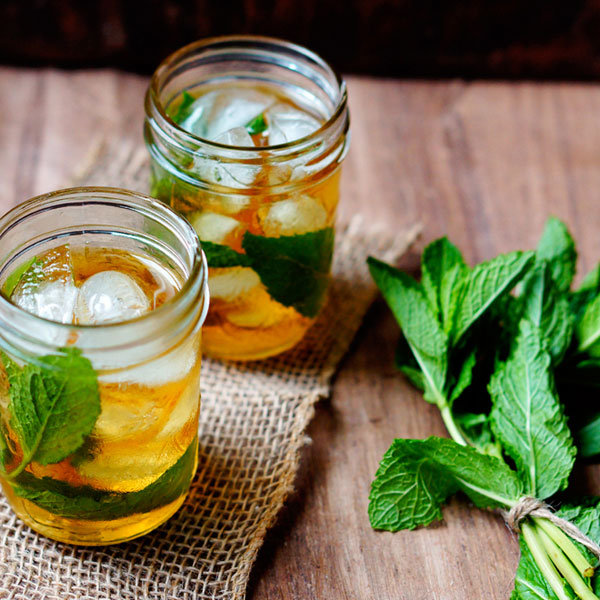 mint julep cocktail