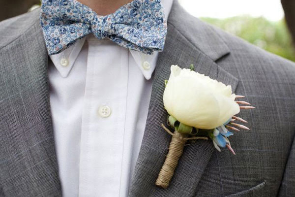 floral print bow tie