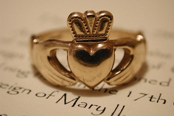 claddagh ring