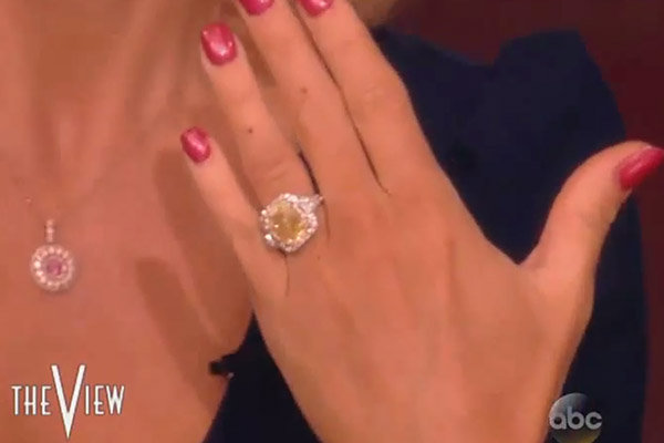 jenny mccarthy engagement ring