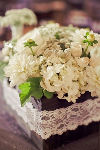 lace flowers centerpieces