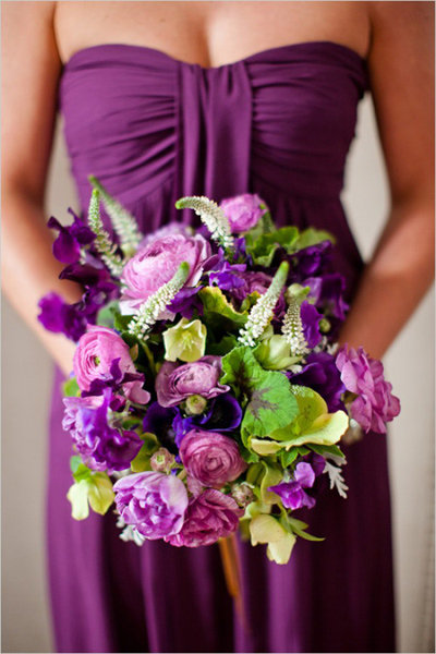 purple green wedding bouquet flowers