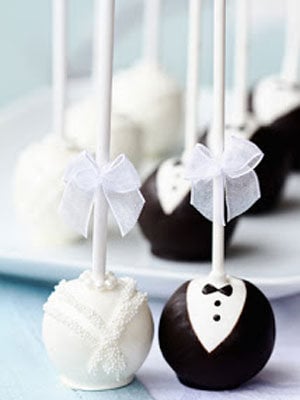 bride and groom cake pops 