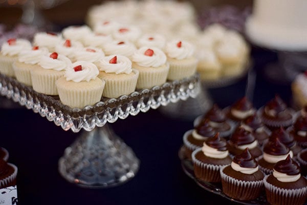 strawbery and chocolate cupcakes