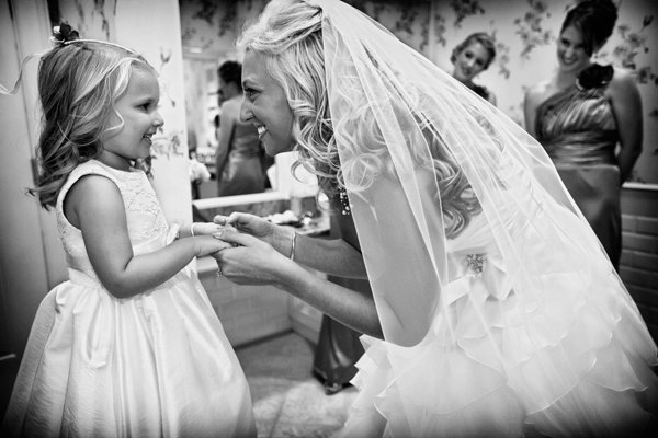 bride and flower girl