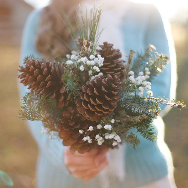 pinecone bouquet