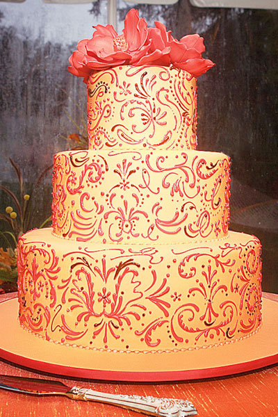 10 Unique Wedding  Cakes  We Love BridalGuide