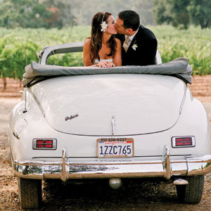 couple kissing in car