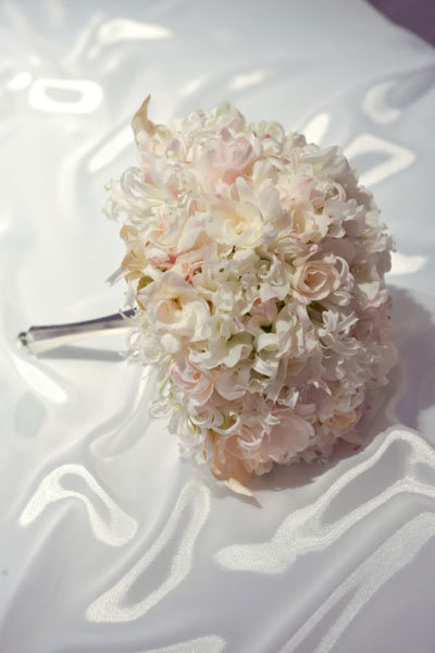 muted bridal bouquet