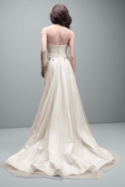 vera wang gown