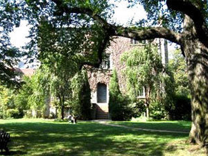 exterior of the desmond tutu center