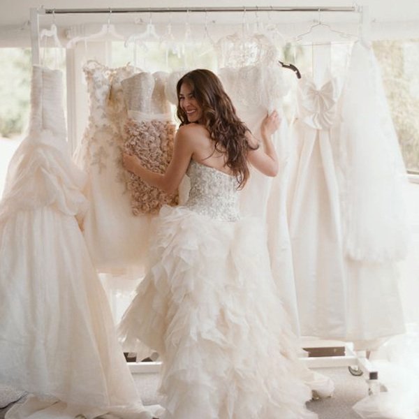 bride choosing wedding dress
