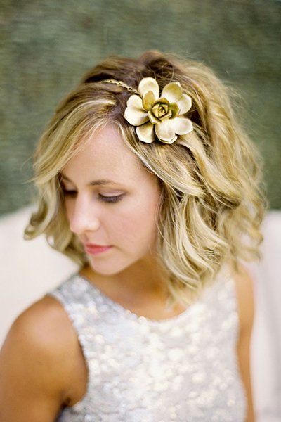 wedding hairstyle for short bride hairimage