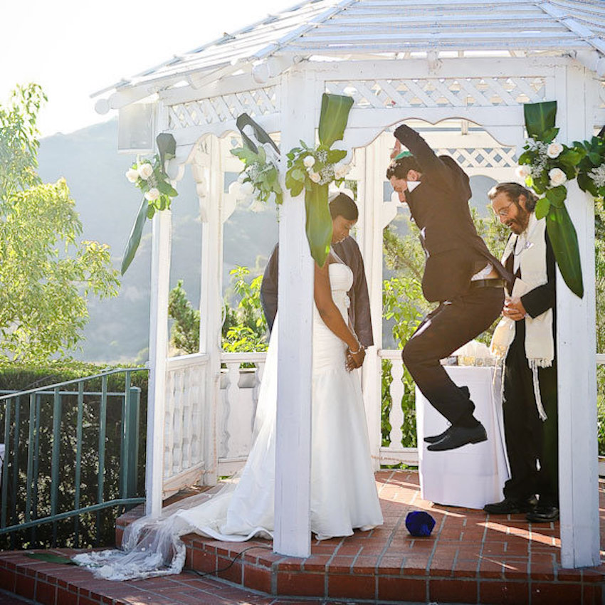 Jewish Wedding Breaking The Glass 