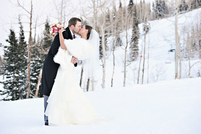 snowy winter wedding