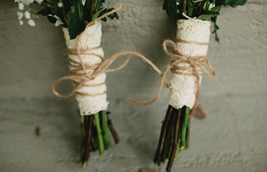 burlap and lace wedding bouquet