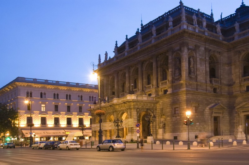 budapest opera house