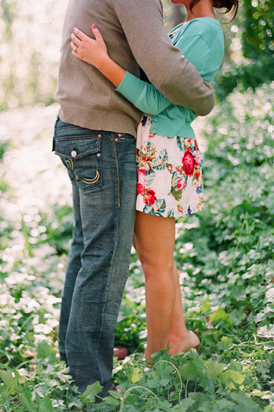 engagement photo outdoors