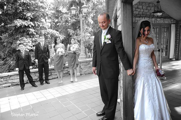 newlyweds praying