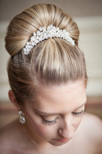 How To Choose A Wedding Hair Accessory Bridalguide