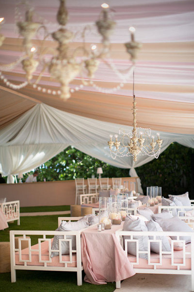tent wedding decor 