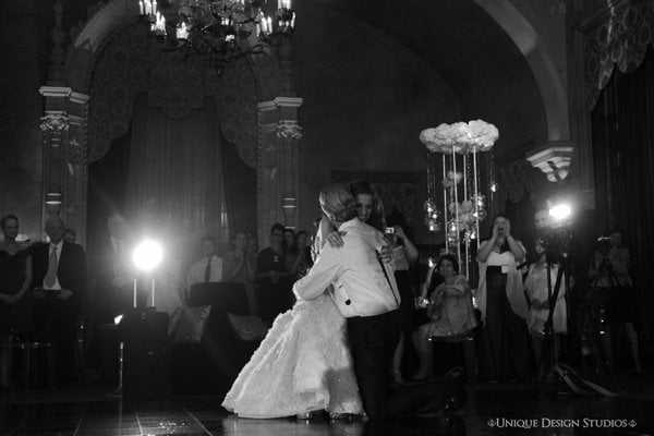 father daughter wedding moment