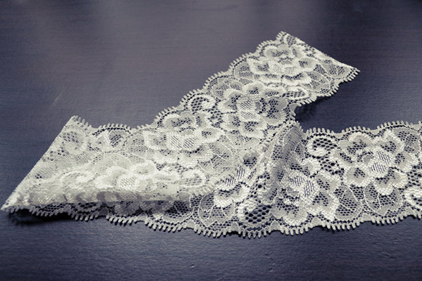 garter lace