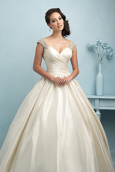 Allure Bridals, Style 9204 Allure Bridals, Style 9204