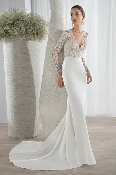 Sposabella by Demetrios