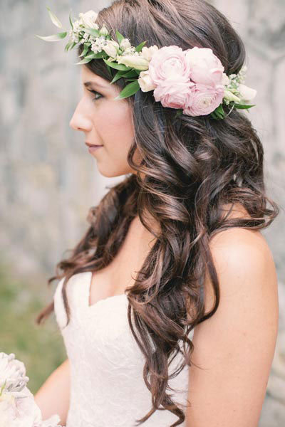 35 Enchanting Hairstyles for a Fairytale Wedding : Textured Half Up Long  Hair