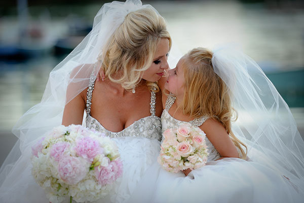 A sweet nuzzle before the ceremony