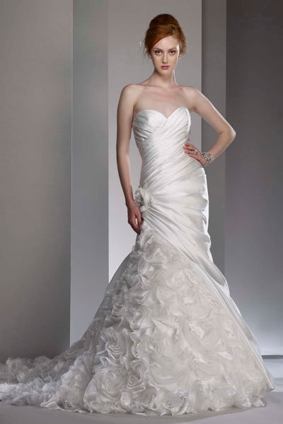 25 Chic Mermaid Gowns BridalGuide 25 Chic Mermaid Gowns BridalGuide