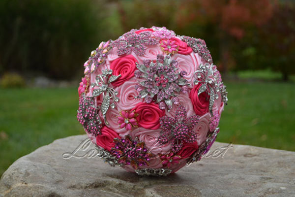 Brooch Bouquet