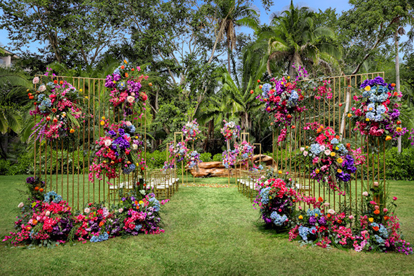 Dreams Resorts & Spas Dreams Resorts & Spas