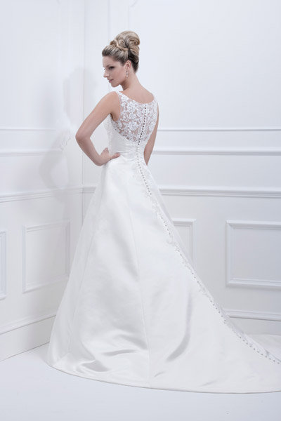 Ellis Bridals