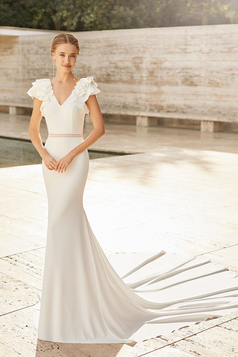 Rosa Clara Couture, Style Elisa