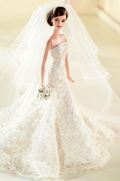 2005: Carolina Herrera Bride Barbie