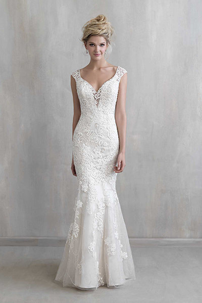 50 Dazzling Mermaid and Fit-and-Flare Gowns | BridalGuide