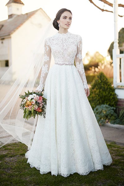 11797# Bohemian Vintage Lace Long Sleeves Boho High Neck Lace Sweep Train  Mermaid Wedding Dress Wedding Bridal Gown Custom