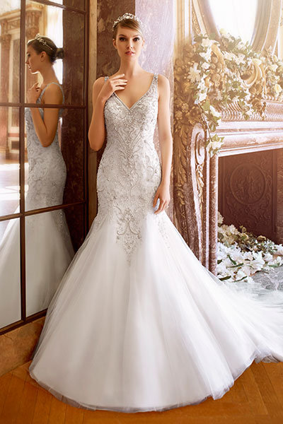 Take the Plunge With These Beautiful V-Neck Dresses | BridalGuide