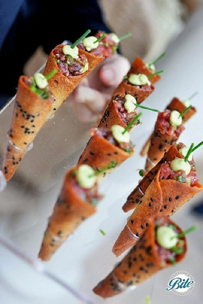 Distinctive Presentation Distinctive Presentation