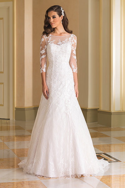 Classic Elegance: Bateau Wedding Dresses | BridalGuide