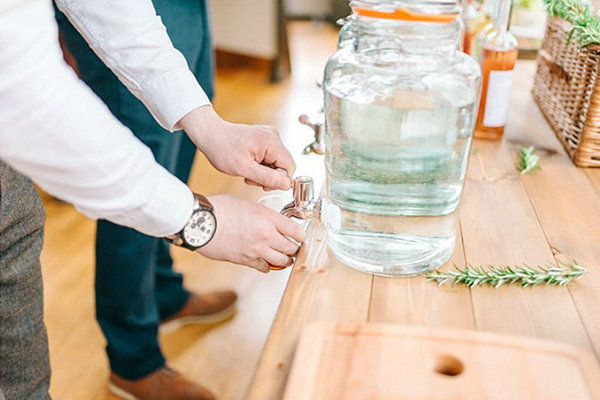 Beverage Dispensers Beverage Dispensers