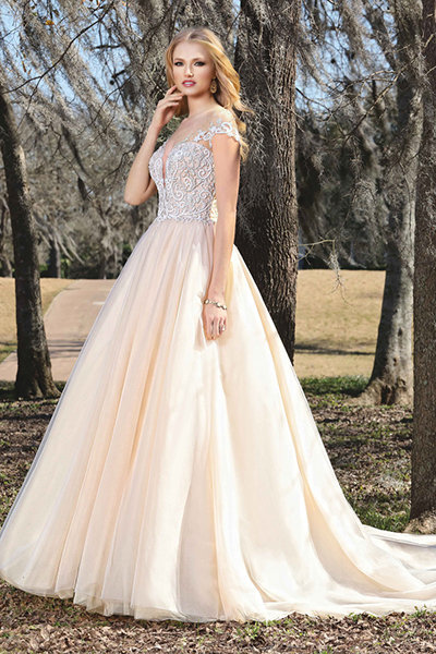 Feminine and Romantic Wedding Gown