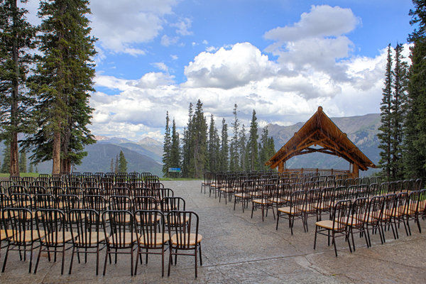 A Ski Nut’s Nuptials at Copper Mountain Resort in Frisco, Colorado A Ski Nut’s Nuptials at Copper Mountain Resort in Frisco, Colorado