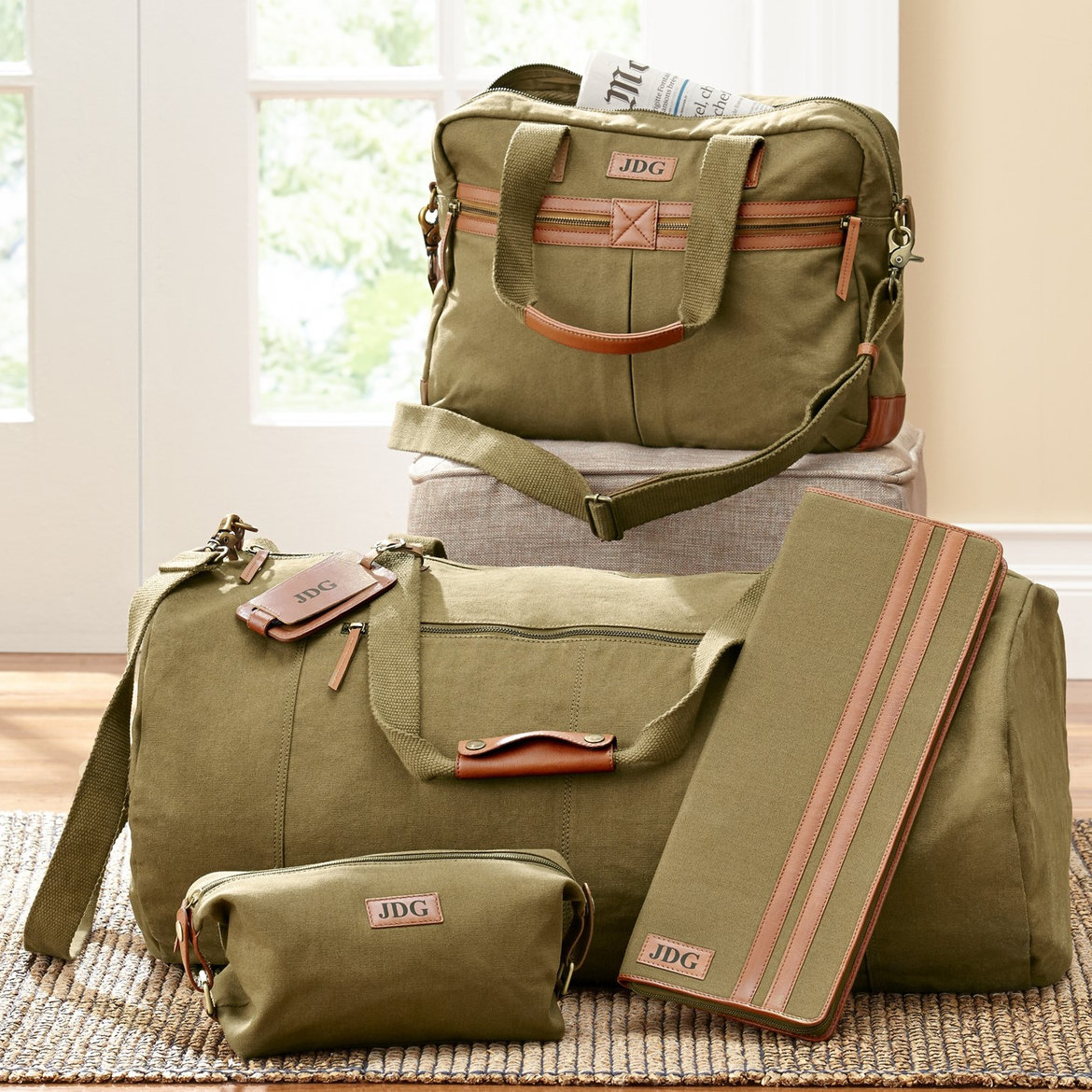 Awesome Groomsmen Gifts They'll Actually Use BridalGuide