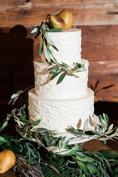 White Wedding Cake White Wedding Cake